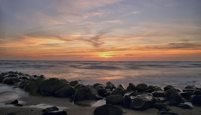 Azhithala Beach